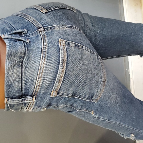 Good American distress blue crop ankle distressed jeans size 4/27 - Picture 4 of 13